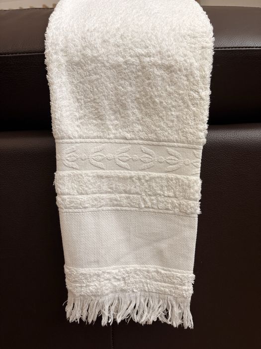 Toalha de rosto 100% algodão [101x 46 cm]