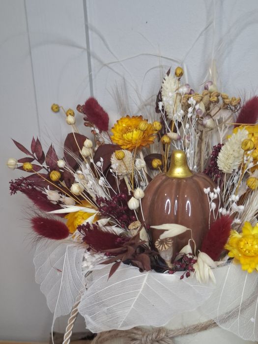 Jesienny flowerbox suszone kwiaty