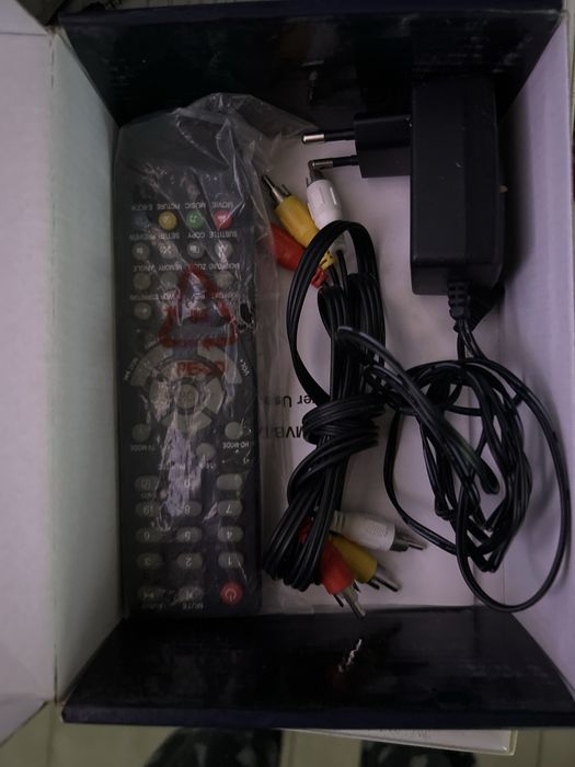 Мультімедіа плеер TV001H