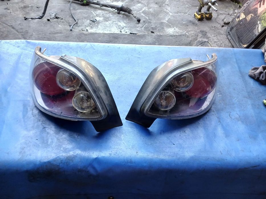 Lampa tył tylna Peugeot 206 CC Cabrio kabriolet prawa lewa wkład