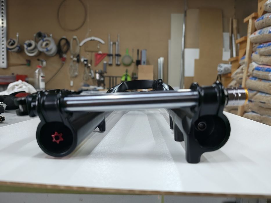 Amortyzator SR SUN TOUR XCR32 AIR LO-R 29" BOOST /Sr edge-r