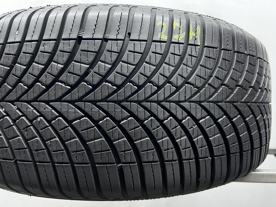 1шт всесезонні 225/45/R17 7,6мм Goodyear Vector 4 Seasons Gen 3