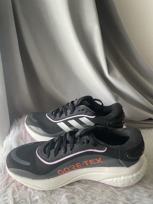 Nowe buty do biegania damskie adidas Supernova Gtx