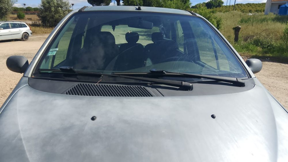 Renault Megane (Ler descrição)