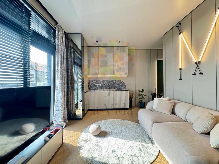 Продаж 1к квартири в центрі міста/43 м2/Дизайнерський ремонт