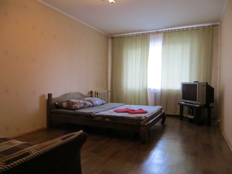 Оболонский проспект-21. ст. метро "Минская"-2 минуты. ТЦ "Dream Berry"