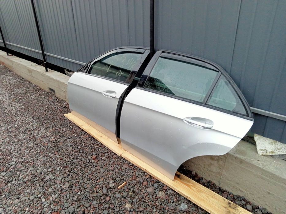 Mercedes w212 Двері