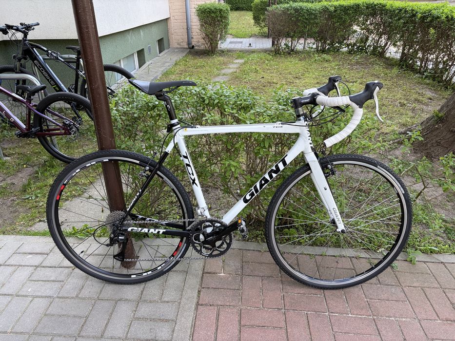 Rower przełajowy GIANT TCX