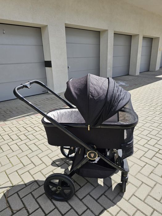 Wózek Dziecięcy - Venicci Tinum Upline Black