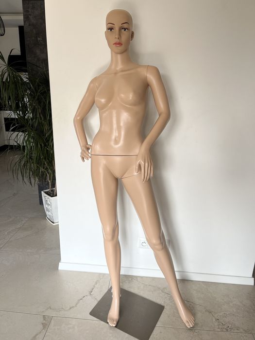Manekin kobiecy Pełnopostaciowy 175 cm