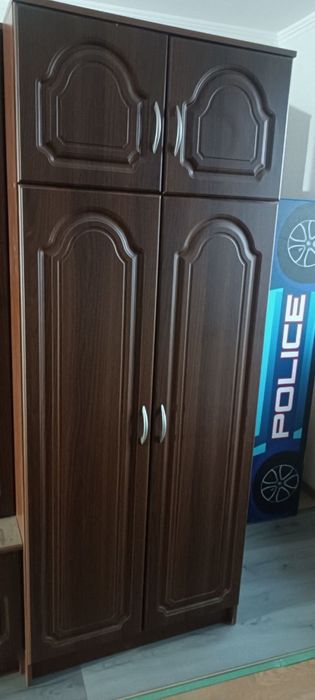 Стінка у вітальню