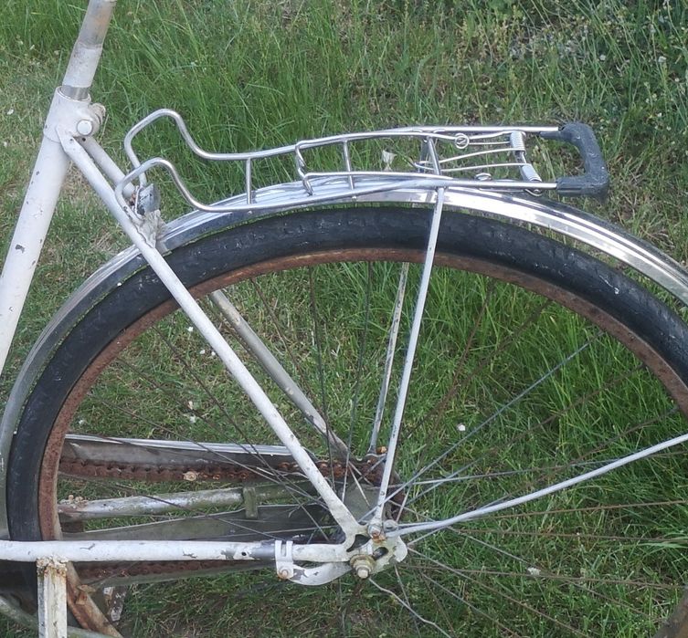 Bagażnik rowerowy z nierdzewki, na koła 28 cali