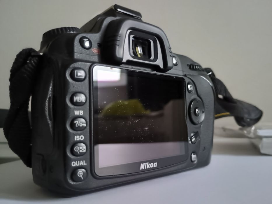 Body Nikon d90 na części uszkodzone