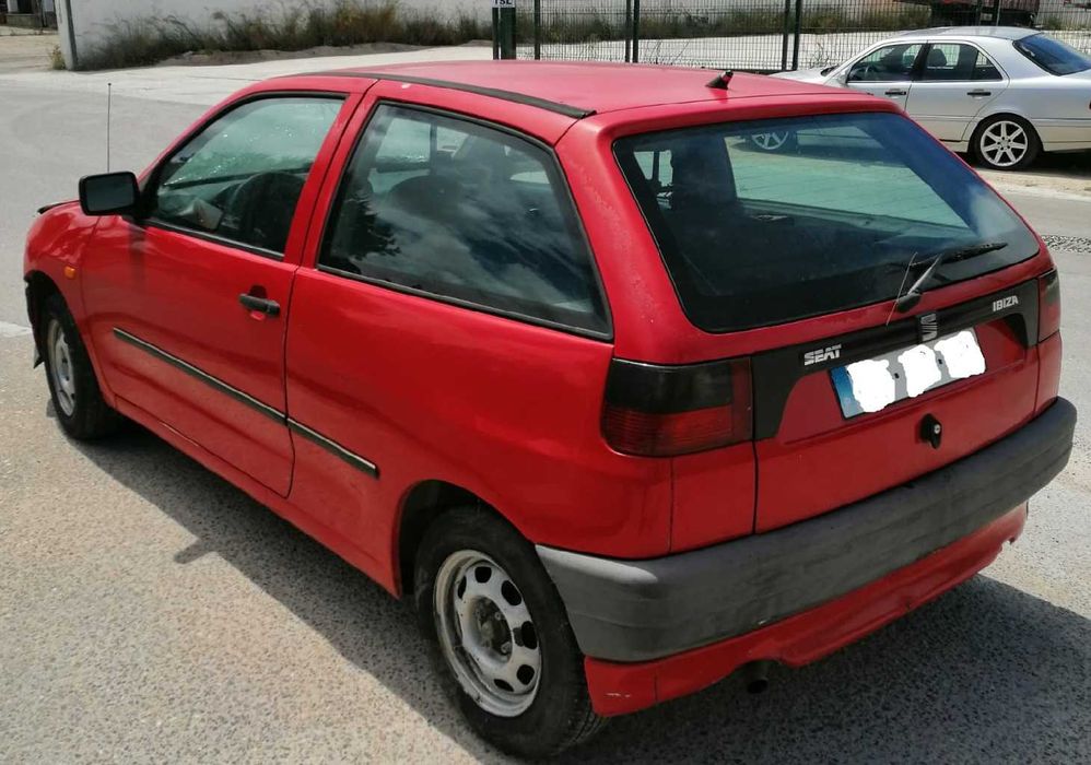 Carro comercial Seat Ibiza 1.0 para peças