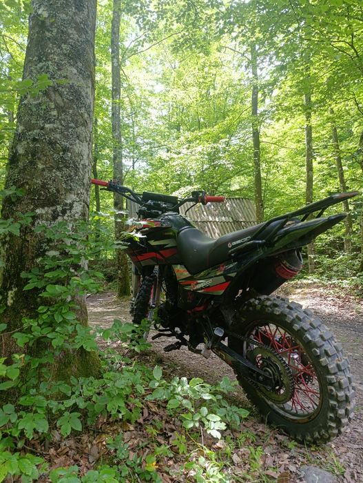 Продам мотоцикл geon 200 lite