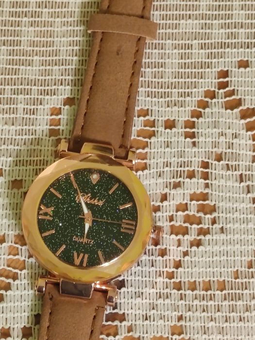 Okazja! Nowy damski zegarek z baterią