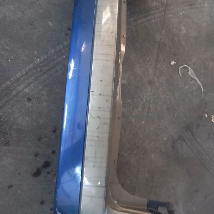 Para choques traseiro renault scenic ano 2005