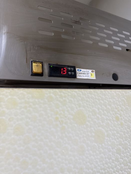 Frigorífico vertical inox