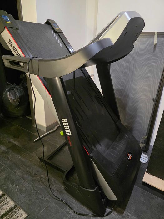 Bieżnia Hertz fitness Serity