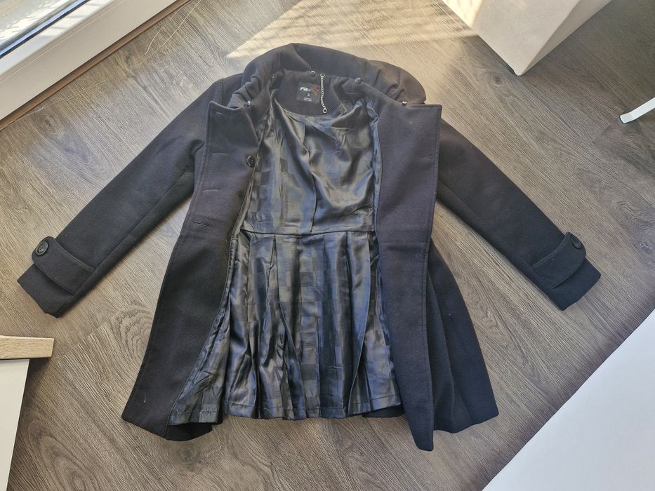 Płaszczyk czarny - jak NOWY (rozm 36)