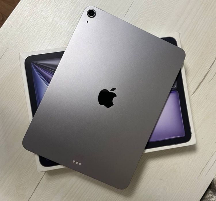 iPad Air 11" M4 256GB Wi-Fi АКБ 98%