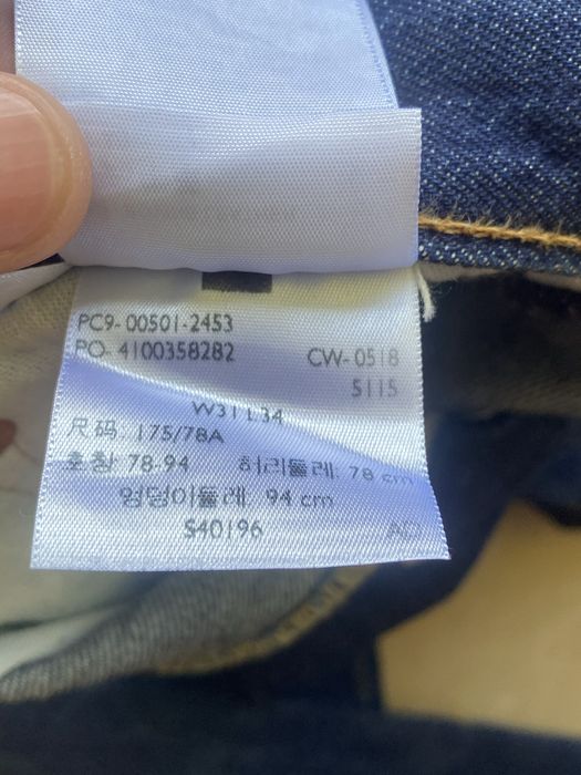 Джинси Levi's 501 Original Fit синього кольору W31 L34
