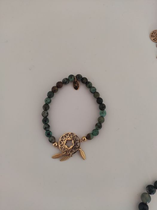 Vendo pulseiras CO88