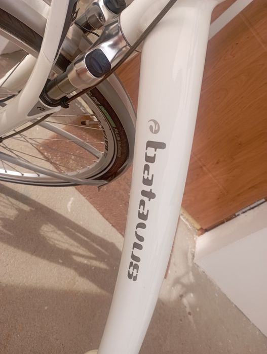 Rower holenderski Batavus model Mambo-7 DN7 Cremewit 53