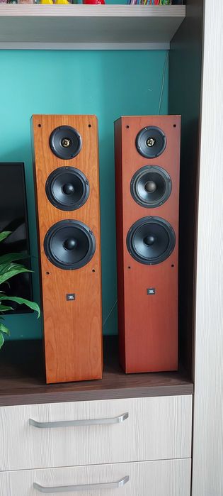 Колонки JBL напольная акустика JBL XTI 60. Дания