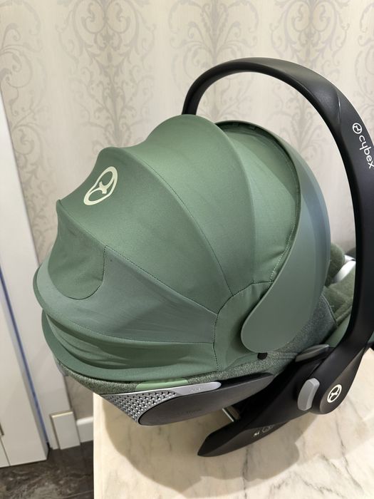 Автокрісло Cybex Clooud