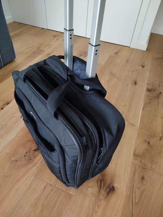 Troley de viagem com divisão pc