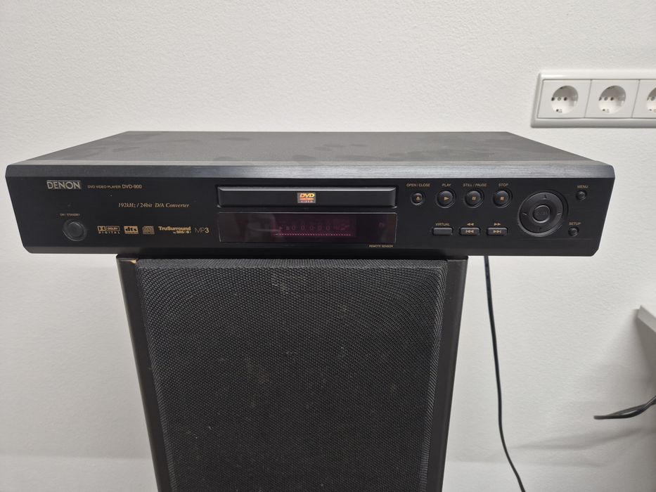 Denon DVD-900 + pilot