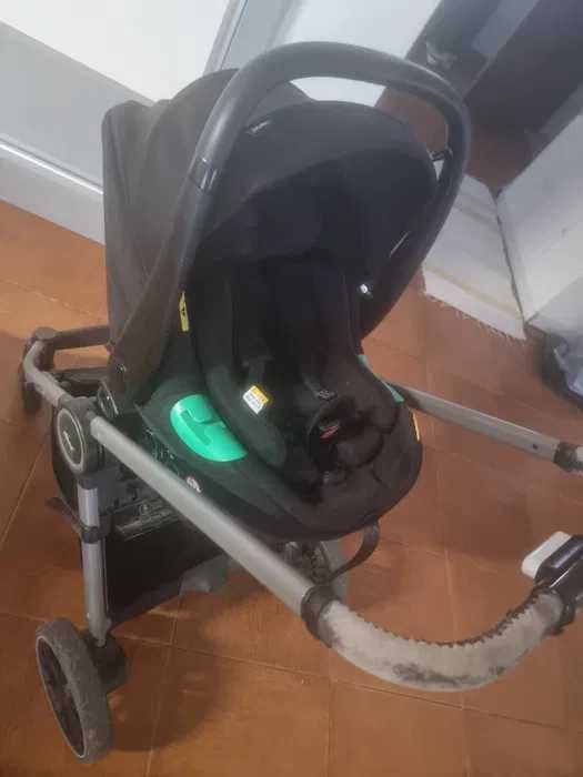 Carrinho bebe trio chicco com isofix