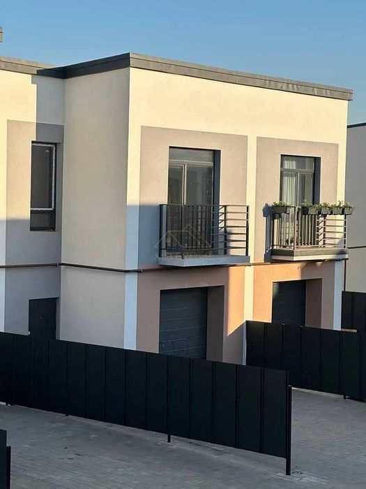 Продається готовий таунхаус 135м2 з гаражем біля ЖК Калинова Слобода