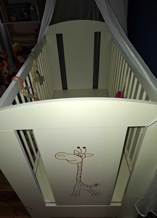 Łóżeczko dziecięce Klupś z wyposażeniem