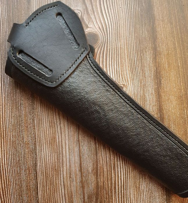 Kabura skórzana do Remingron kal.44 czarna z czaszką