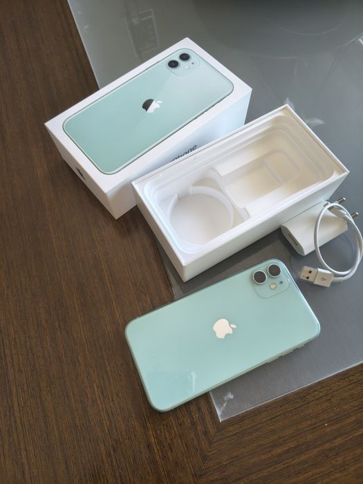 Vendo iPhone 11 em bom estado