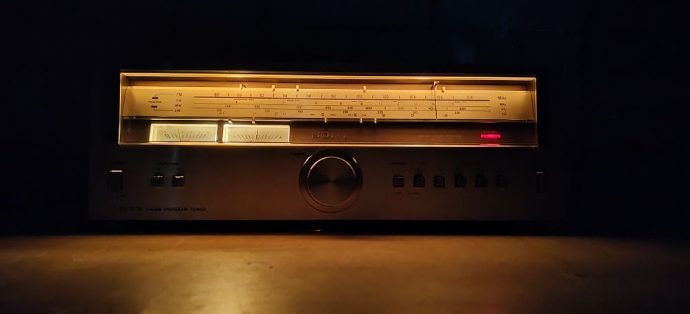 Tuner SONY ST-313L. Vintage