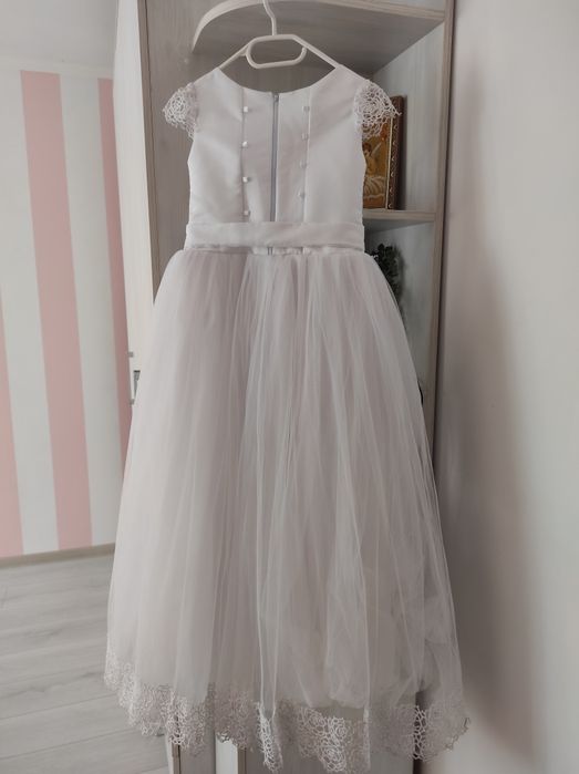 Продам плаття 9-11 років святкове біле.