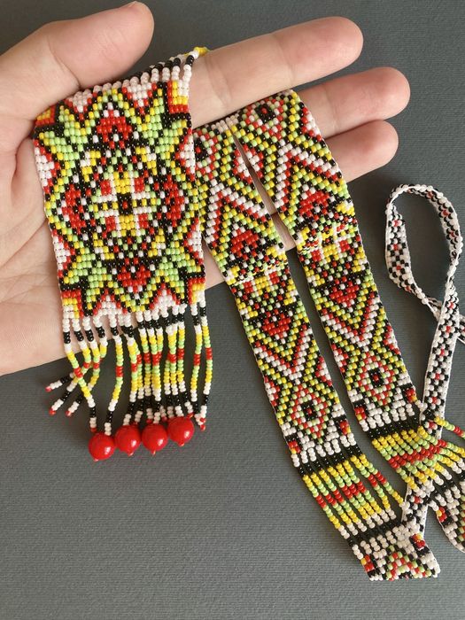 Намисто. Чокер. Прикраси