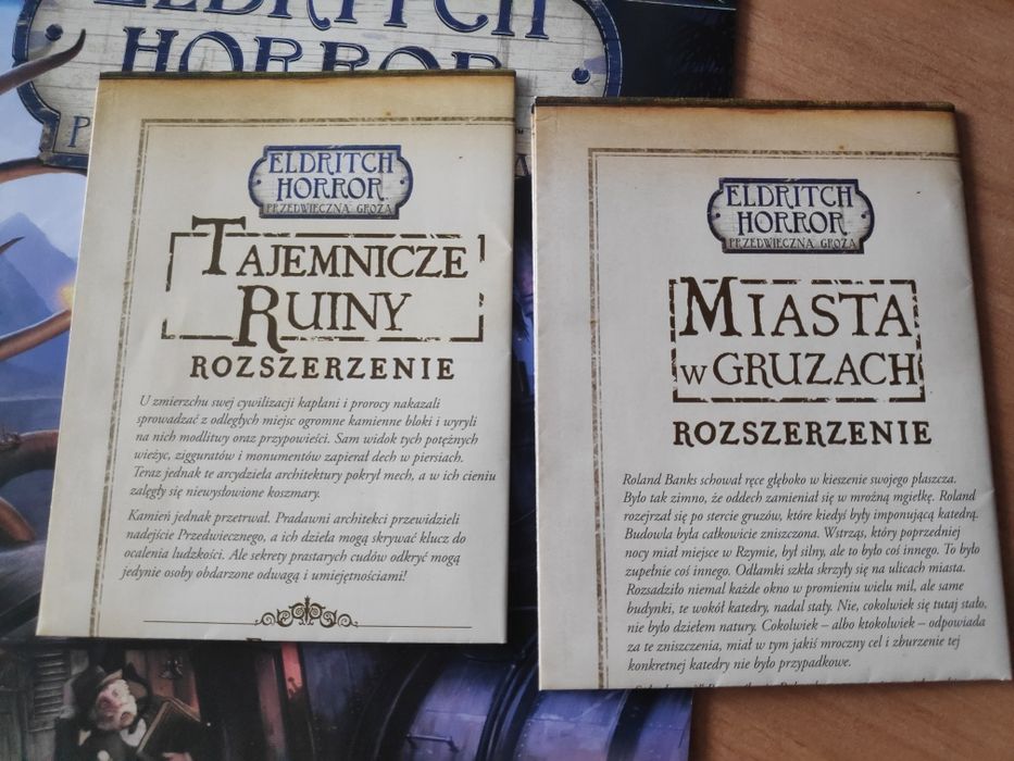 Eldritch horror+ pod piramidami + 2 małe dodatki