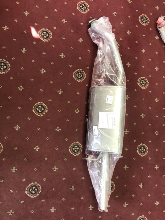 Різні глушники на авто