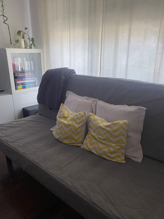 Sofá cama IKEA vir buscar sabado monte abraao
