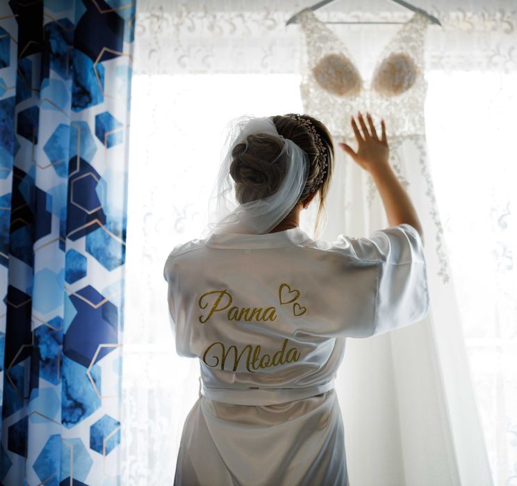 Suknia ślubna z welonem + szlafrok GRATIS