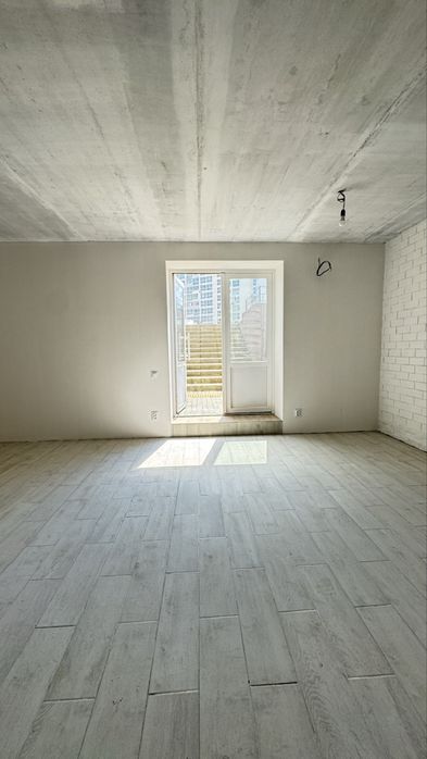 Аренда комерційного приміщення. Масани.