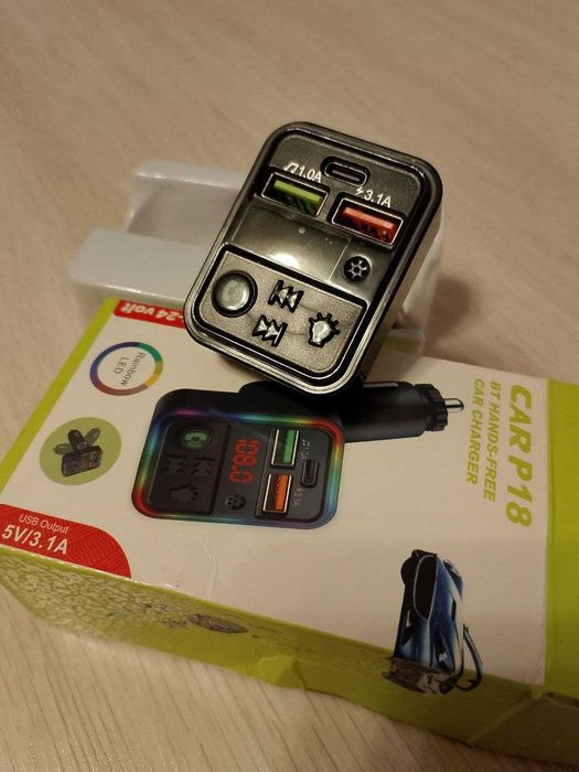 Автомобільний FM-трансмітер ресивер WUW C162 2xUSB 1xType-C Black