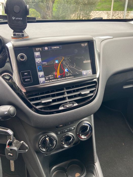 Peugeot 208 1.6 BLUE HDI