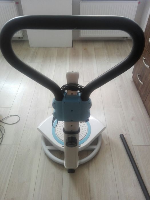 Urządzenie do masażu z pilotem