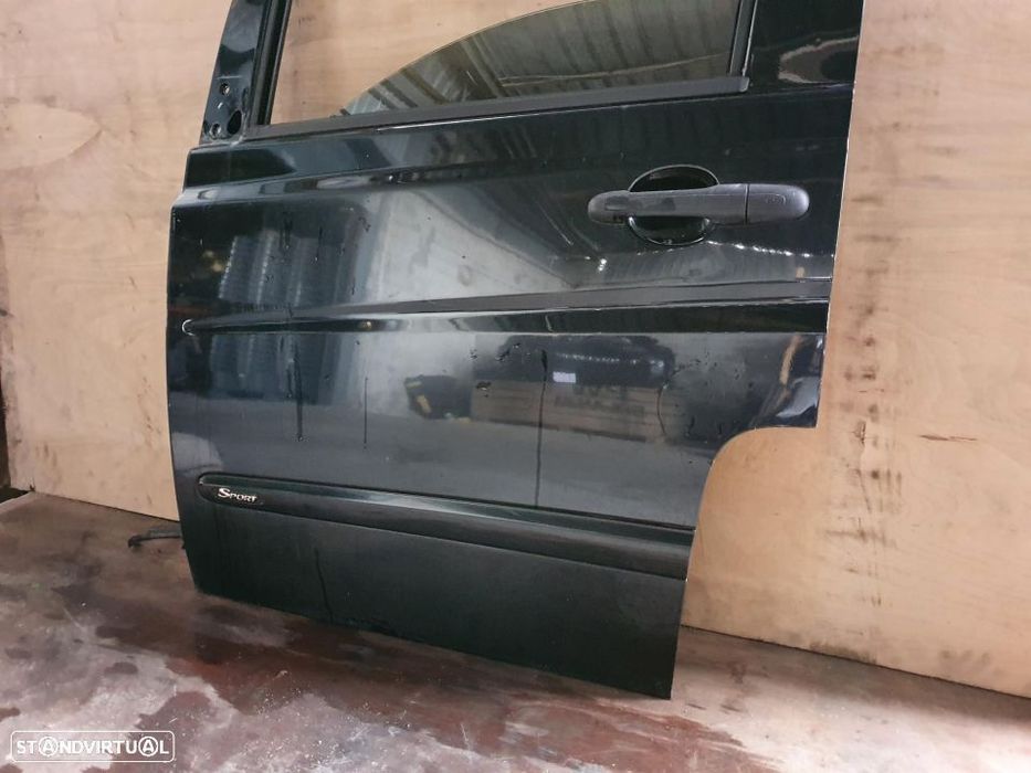 Porta frente esquerda Mercedes Vito Viano W639 ano 03 a 14