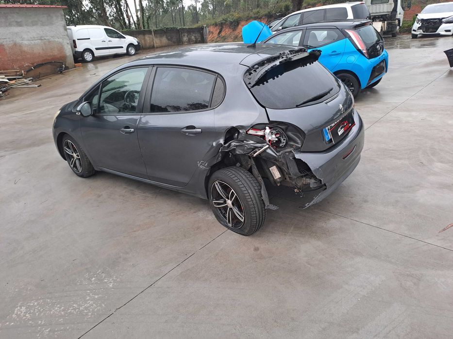 Peugeot 208 1.6Hdi, 2014 Nacional